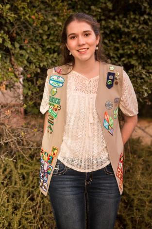 alexis senior pic girl scout